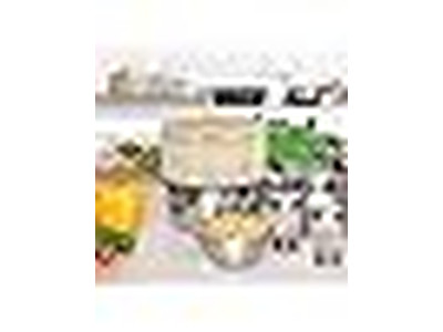6 A Momos In Bamboo Steamer Basket